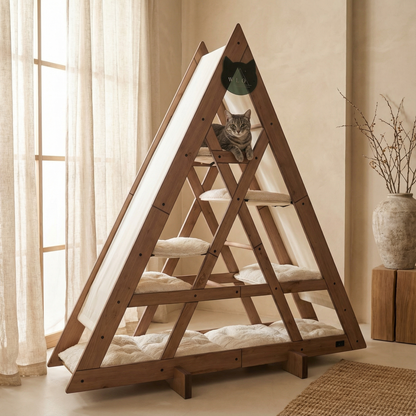 WLO® Natural Oak Triangle Cat Station | Modular Wall-Mounted Cat Climbing System