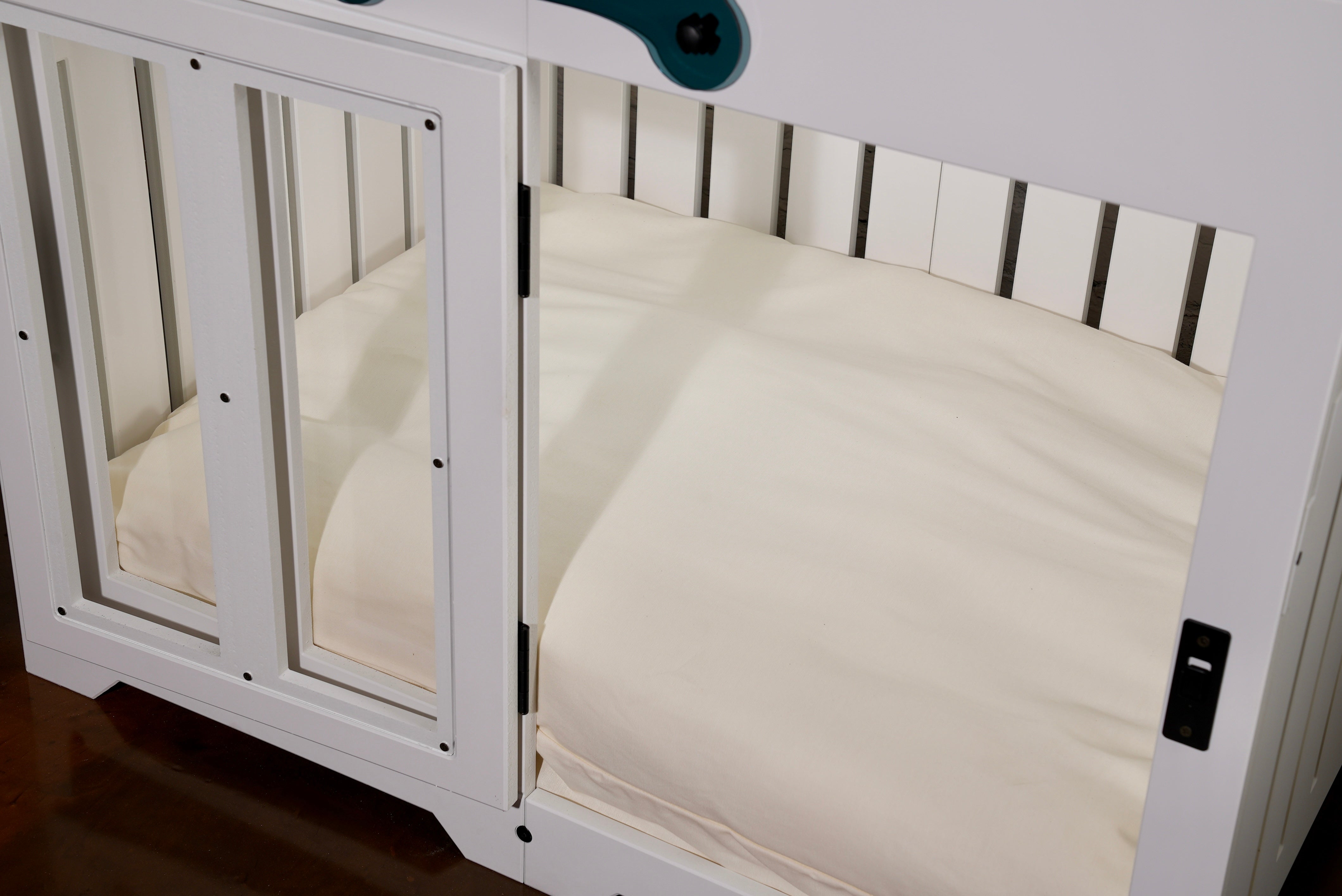 WLO Pueblo Eco Friendly Luxury Dog Crate