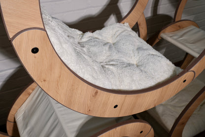WLO Rounded Eco Friendly Luxury Compact Cat Station
