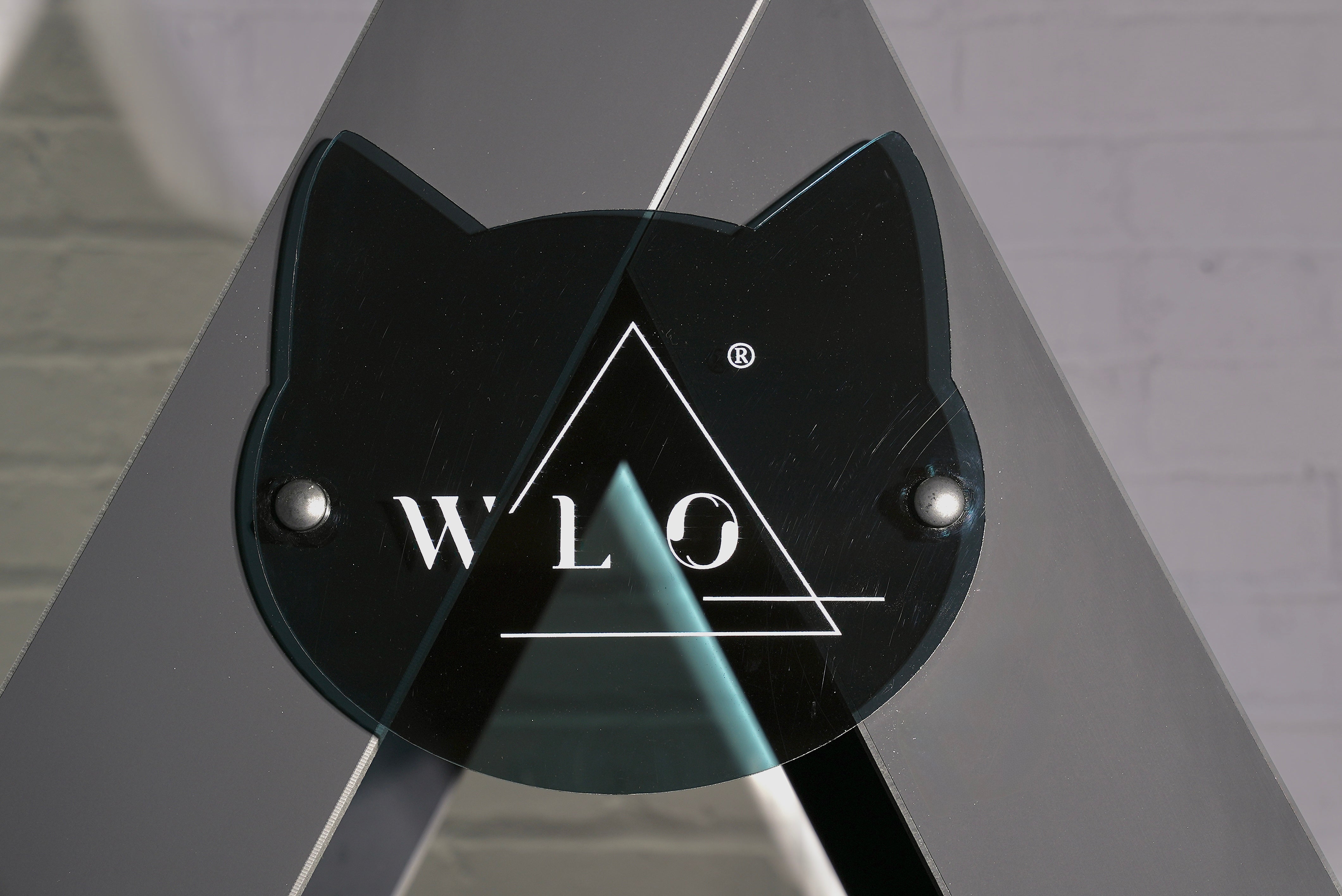 #color_onyx-black