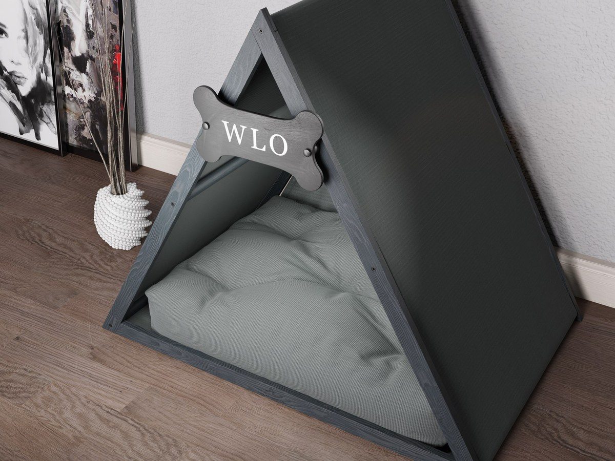 Solid Pine Lakota Dog House